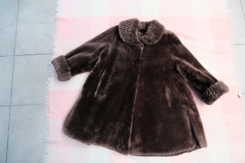 Giaccone lungo Eco-pelliccia donna color glacé