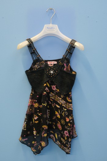 Top con uncinetto fatto a mano