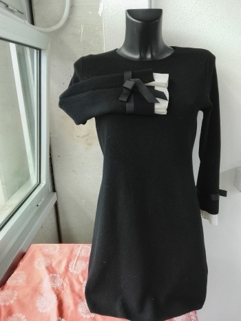 Abitino nero pizzo "Motivi"