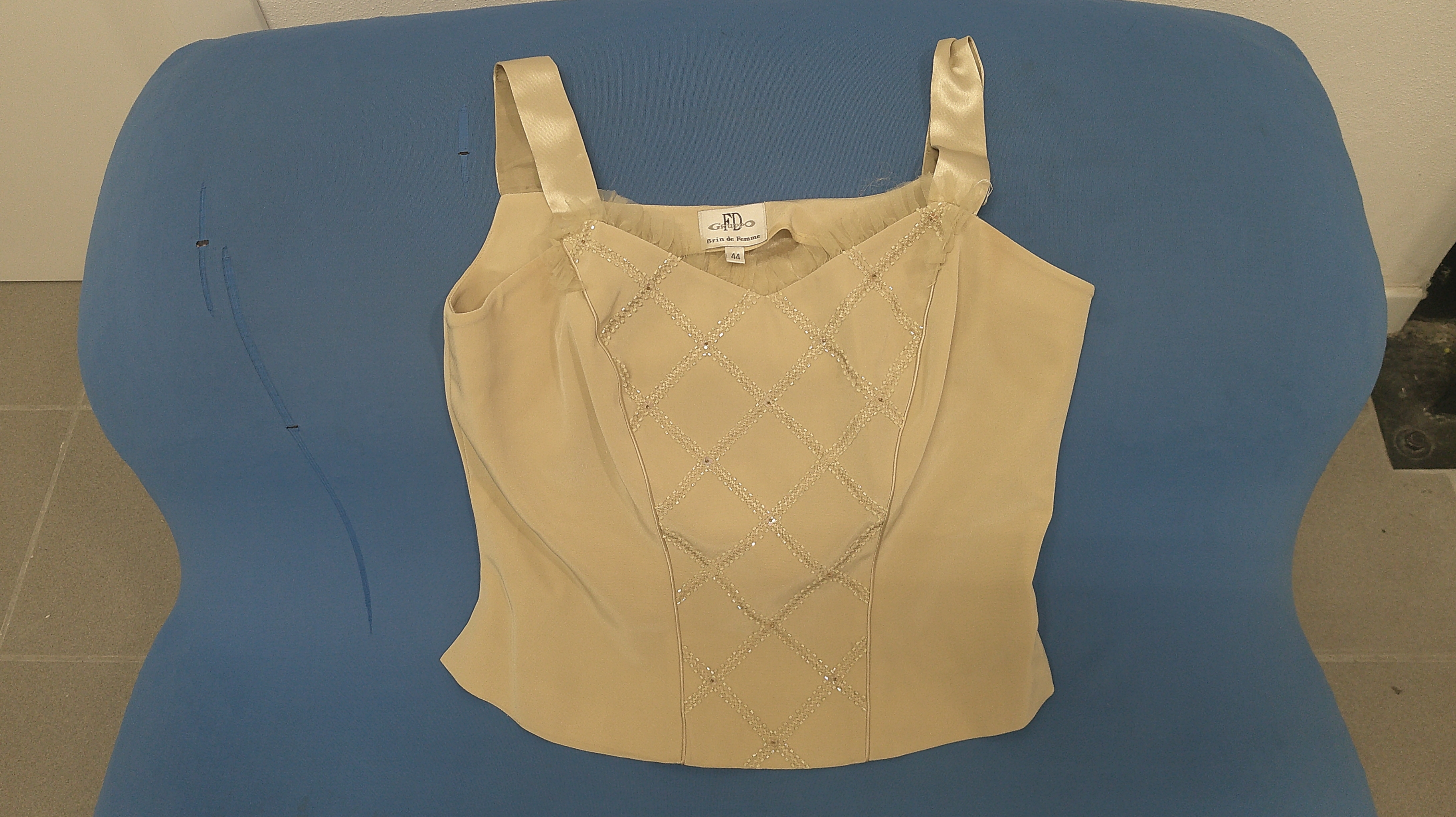 Corpetto paillettes e losanghe