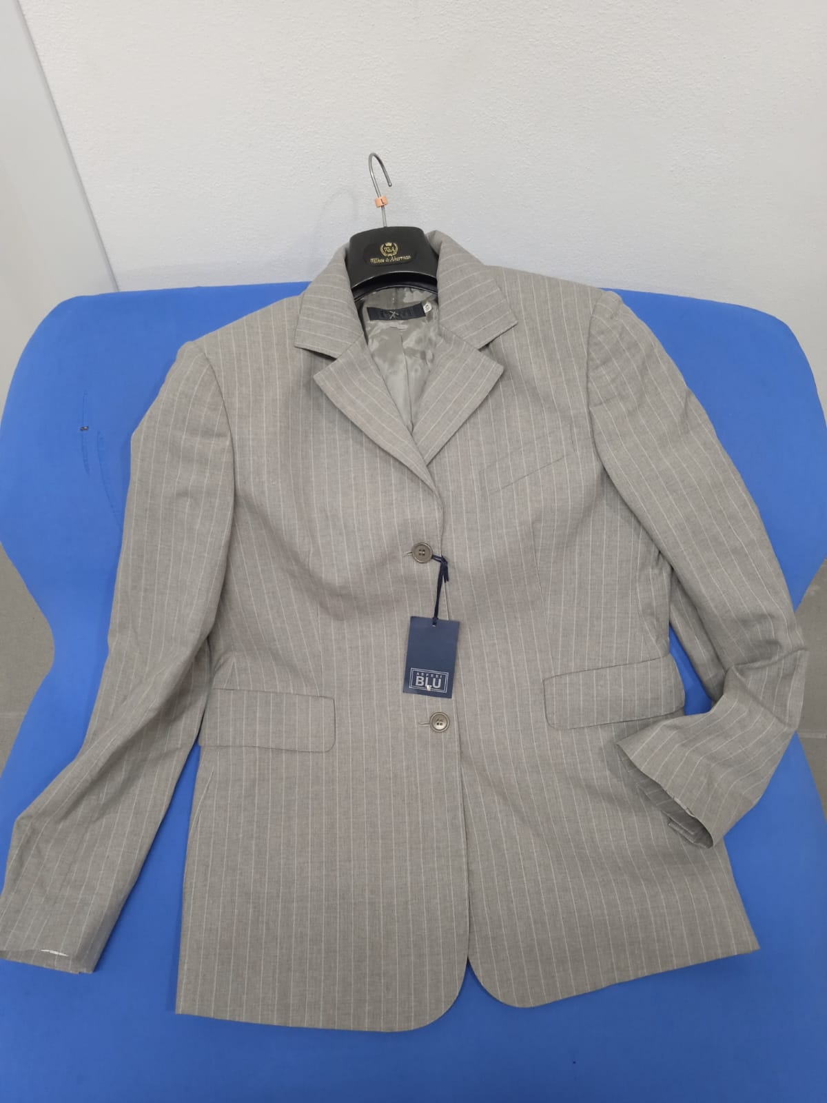 Completo donna gessato