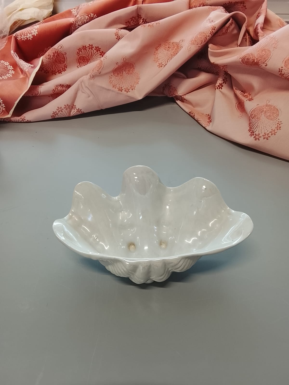 Portaoggetti a conchiglia