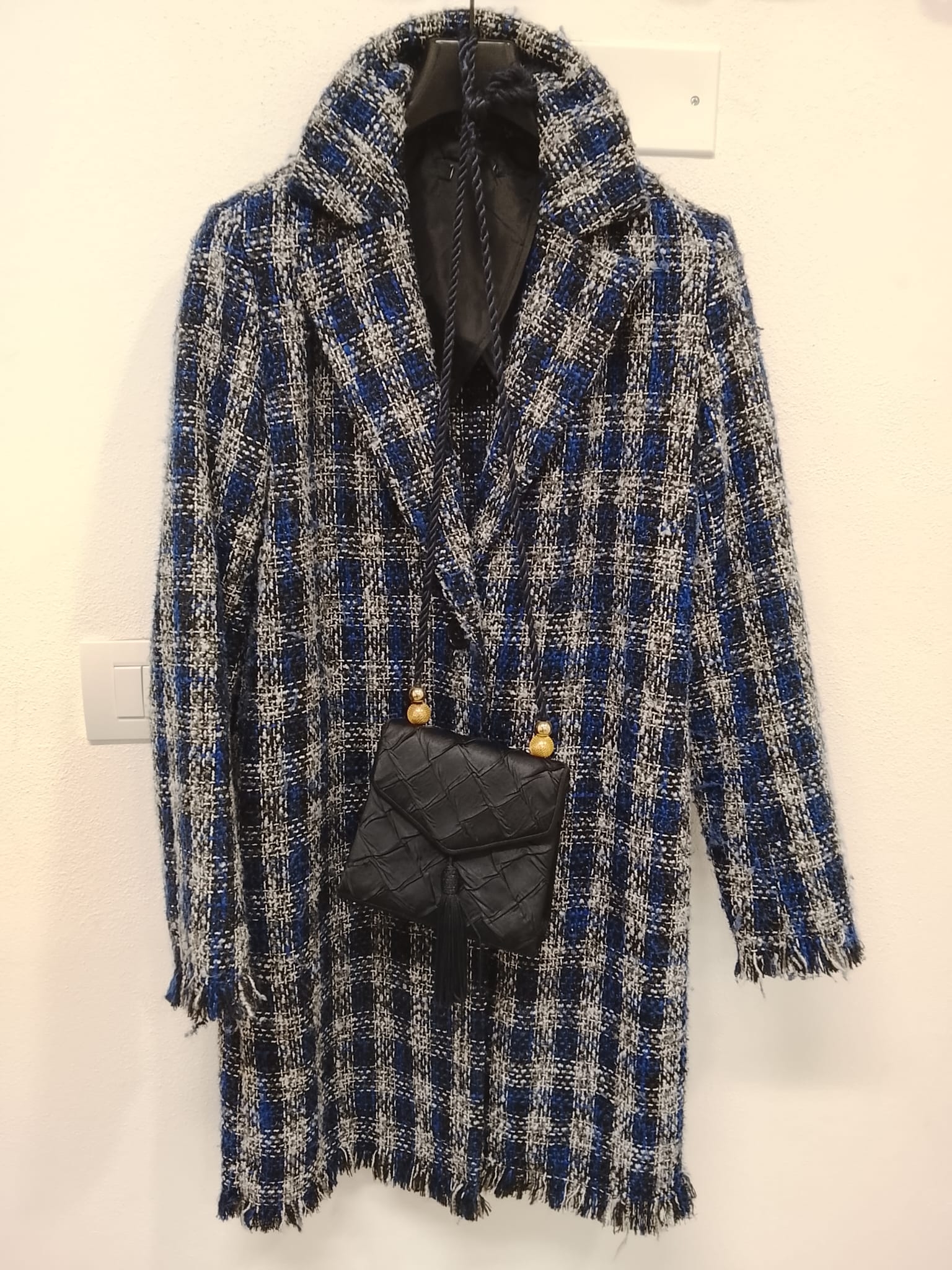 Giacca a quadretti con lurex e borsetta